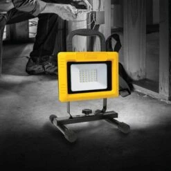 Feit Electric LED Work Light (72610) 7 Feit Electric LED Work Light (72610) -Light Bulbs Shop 72610addmd