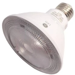 GE LED Reflector Flood Retrofit (84384)